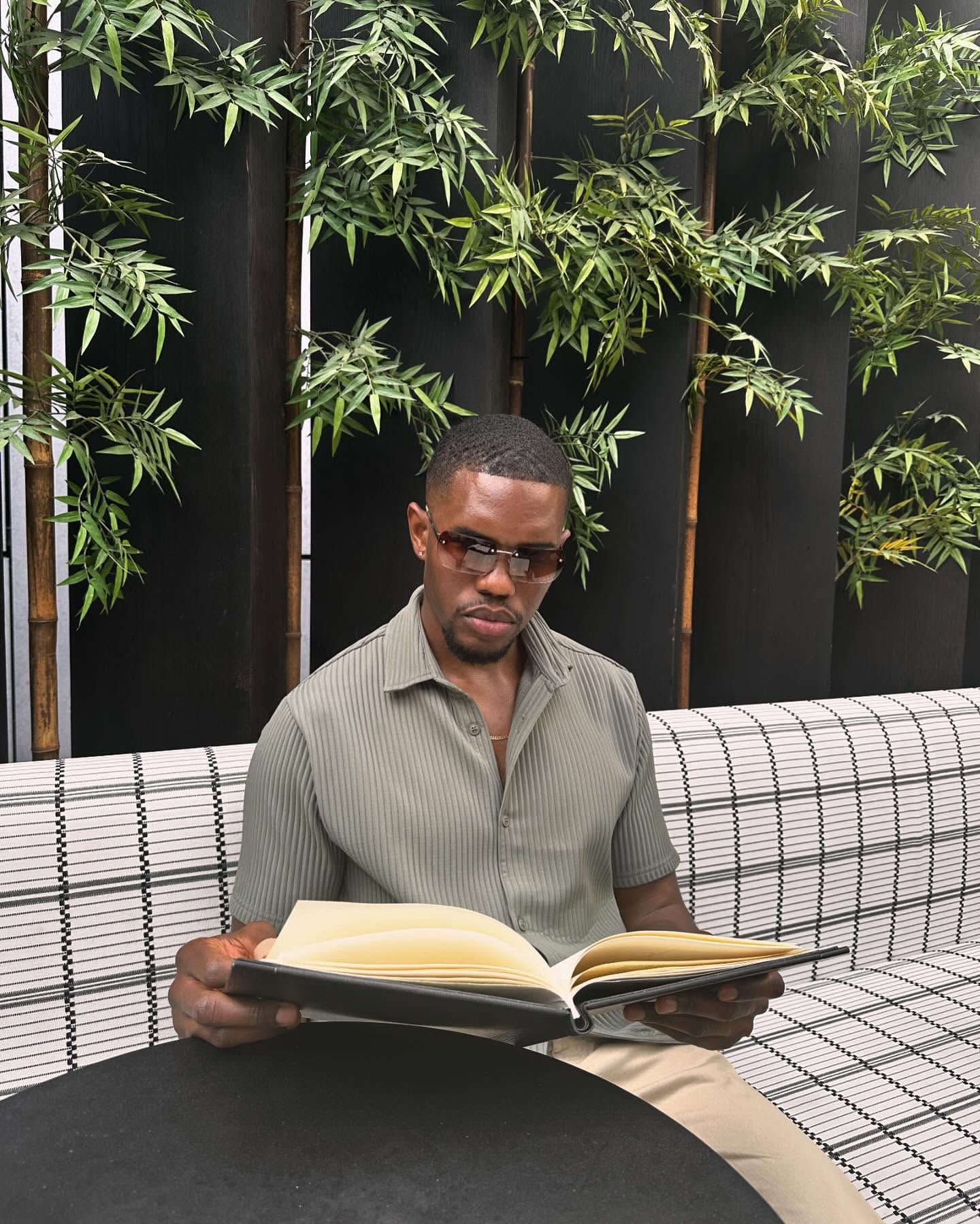 London Influencer - Ramoan Gunter